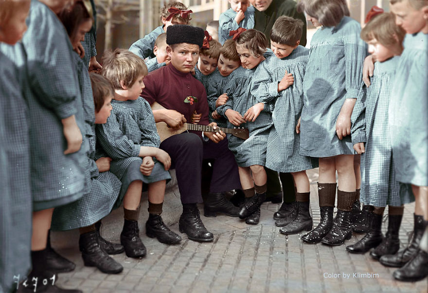 A-Man-With-A-Group-Of-Russian-Children-1940