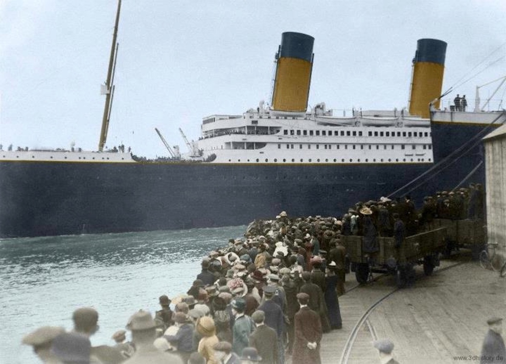 Photo-taken-on-April-10-1912-as-the-Titanic-left-Southampton-England-bound-for-New-York.
