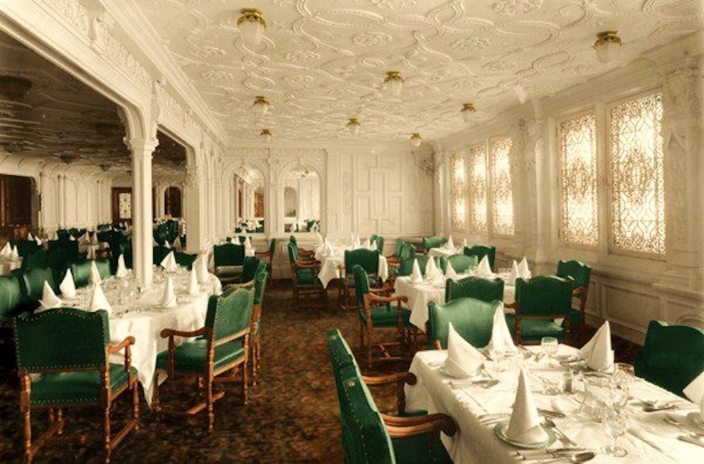 The-first-class-dining-saloon-at-over-114-feet-was-the-largest-room-on-the-ship-and-could-accommodate-up-to-554-passengers.