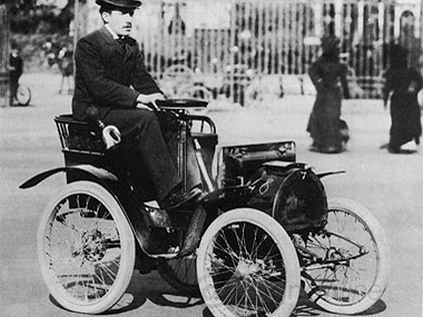 Renault-–-Renault-Voiturette-1CV-1898