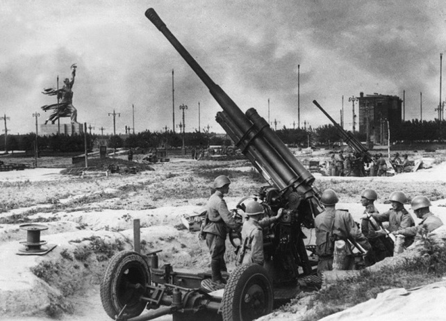 «Артиллерия Победы»: как стреляли лучшие советские пушки на Великой Отечественной