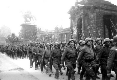Почему Красная Армия в 1946 году прекратила свое существование