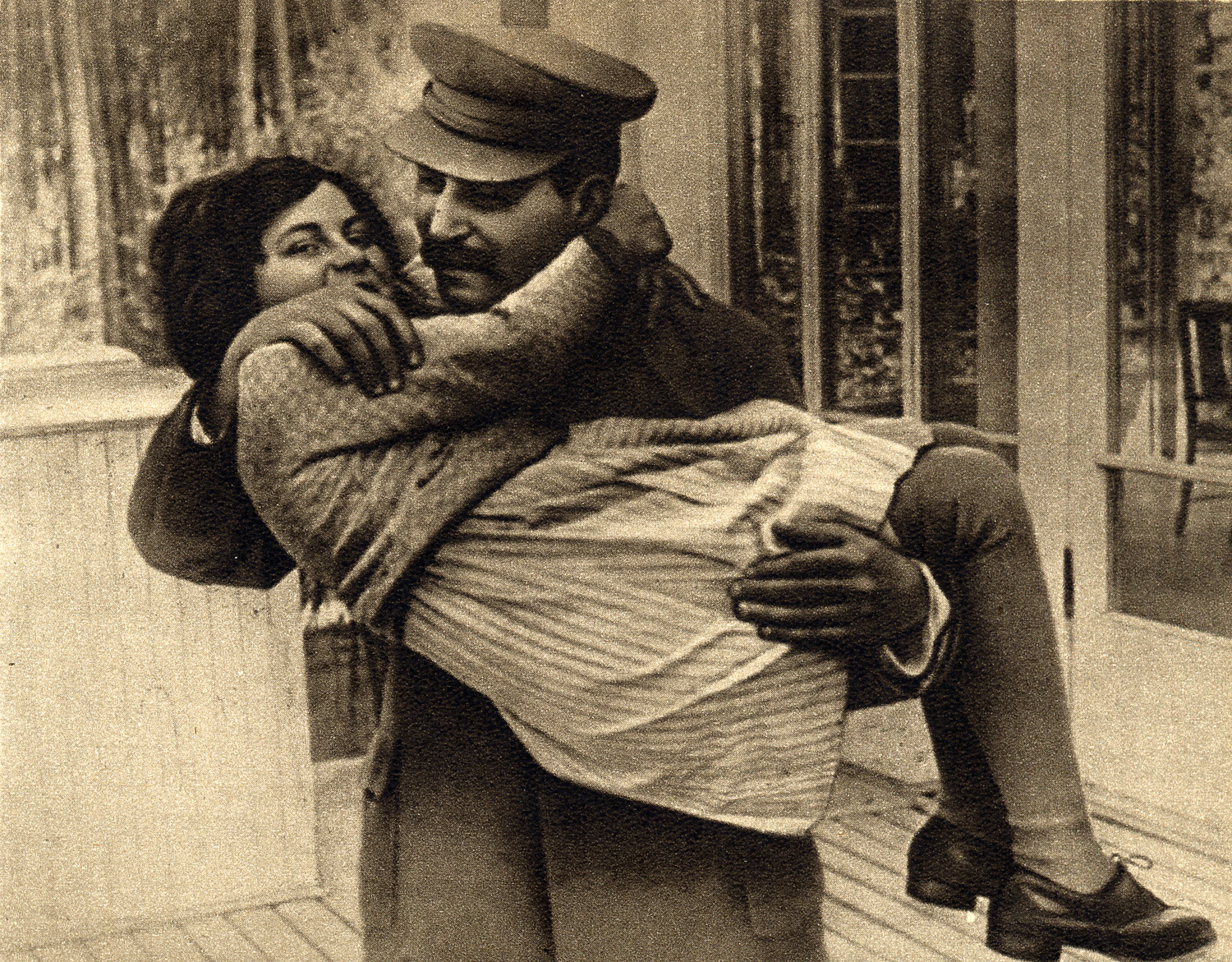 Фото сталина с женой и детьми