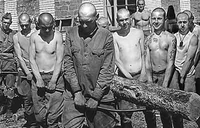 Страшное наказание в Советской армии: за что солдат отправляли в дисбат