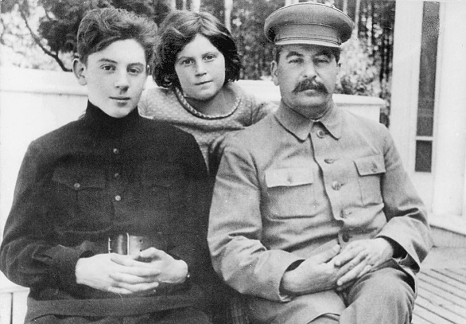 Внуки Сталина И Их Судьба Фото