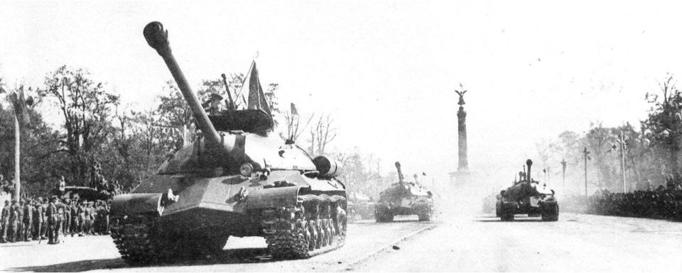 Какой советский танк напугал союзников в 1945 году
