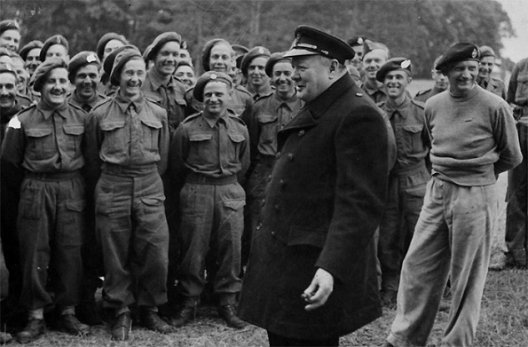 Где Черчилль планировал спрятаться в случае победы Гитлера