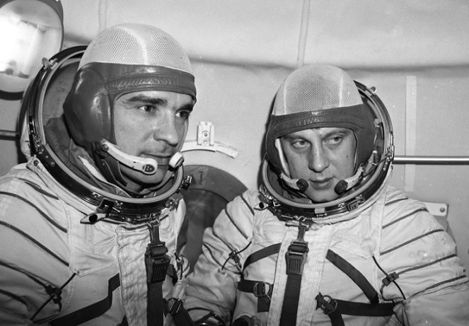 Как товарищ Сухов учил советских космонавтов снимать кино