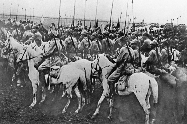 Как петлюровцы помогли полякам разбить Первую конную армию красных