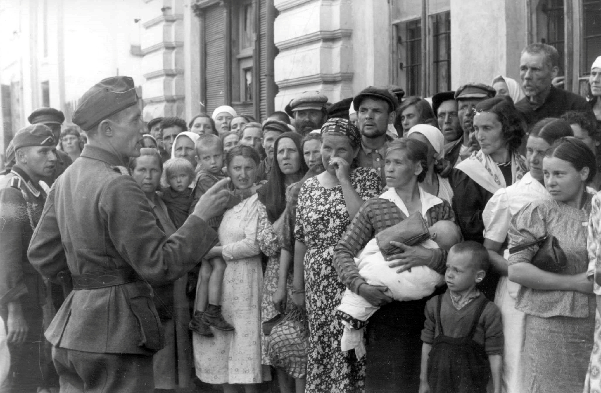 Картинки в оккупации