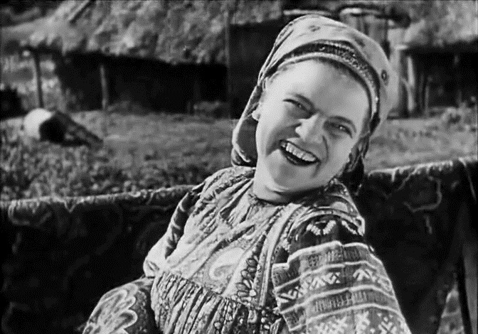 Обнаженная Елена Максимова – Земля (1930)