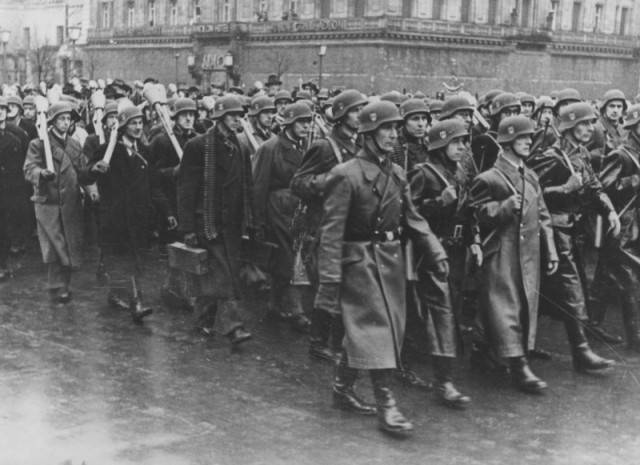 Фольксштурм: как воевали самые «гиблые» войска Гитлера