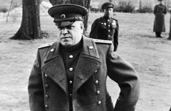 Зачем маршалу Жукову была нужна огромная масса трофейных ценностей, вывезенных из Германии вагонами?