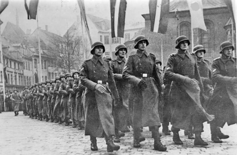 Какие иностранные дивизии воевали в армии Гитлера. Больше всего было советских 