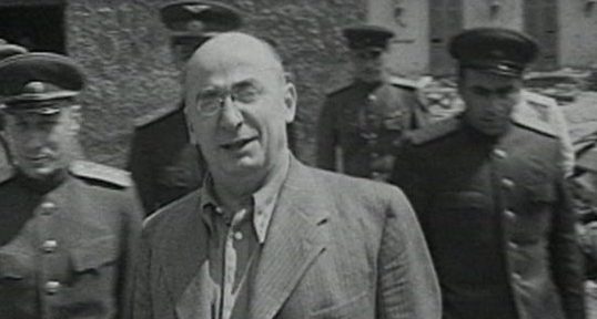 Что было не так с фотографиями арестованного Лаврентия Берии