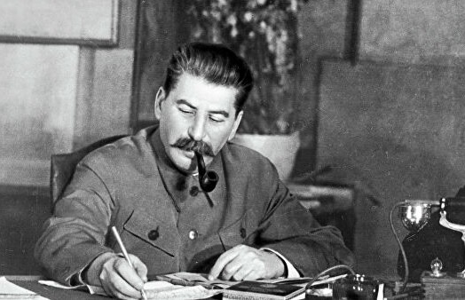 «Чёрная тетрадь» Сталина: что Хрущёв сделал с завещанием «вождя народов»