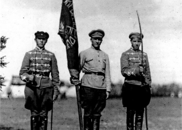 Московский интернациональный полк: как пленные венгерские гусары воевали против белогвардейцев