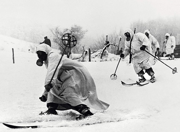 «Белые демоны»: почему лыжников-красноармейцев немцы считали самыми страшными противниками
