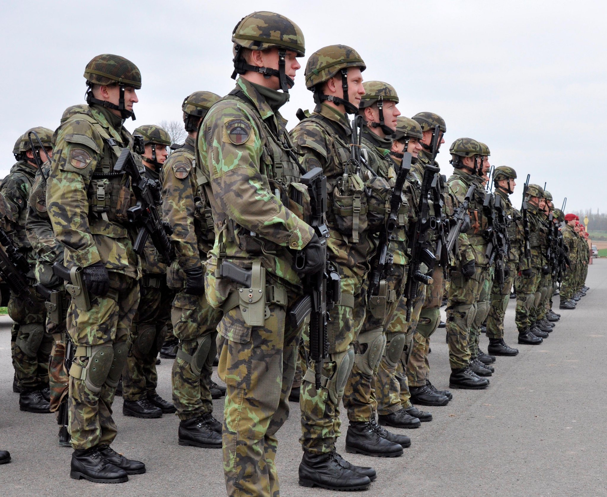 Военная сила нато. NATO response Force. Силы быстрого реагирования НАТО. Армия НАТО. Войска быстрого реагирования НАТО.