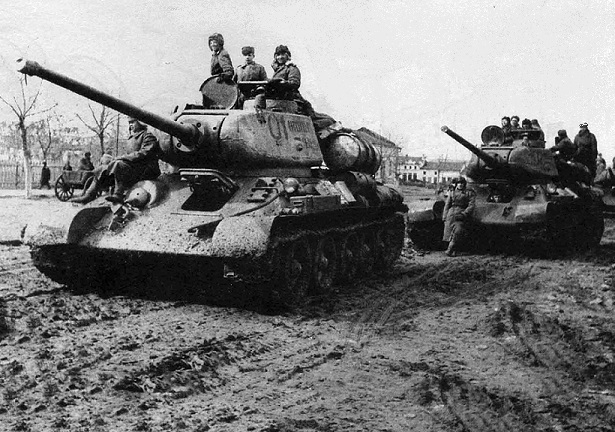 «Тридцатьчетверка»: чем немцев так удивил советский танк Т-34