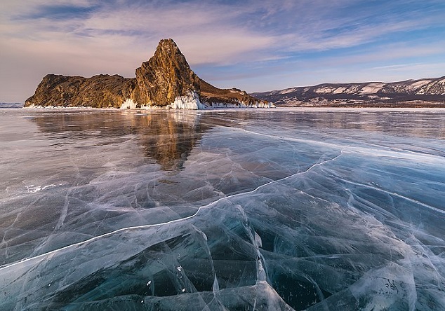 Какие смертельные опасности скрывает в себе озеро Байкал