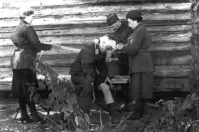 Почему советские санитарки спасали и немцев