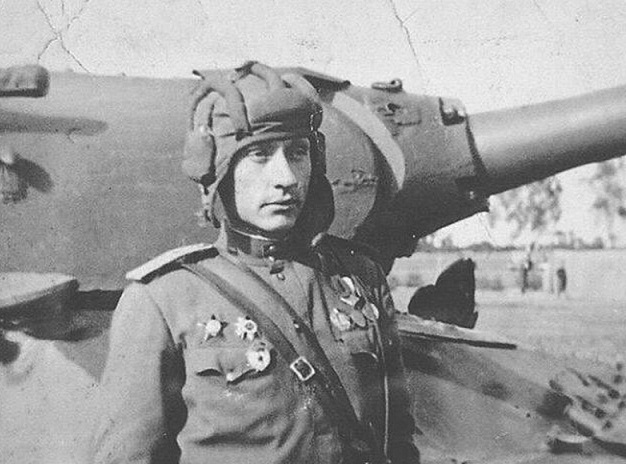 Зиновий Колобанов: за что советского танкиста №1 посадили в ГУЛАГ после Зимней войны