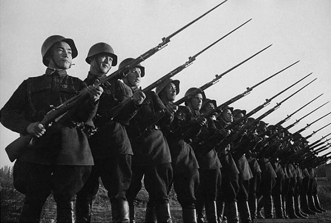 «Трехлинейка»: почему красноармейцы считали «Мосинку» лучшей винтовкой Великой Отечественной