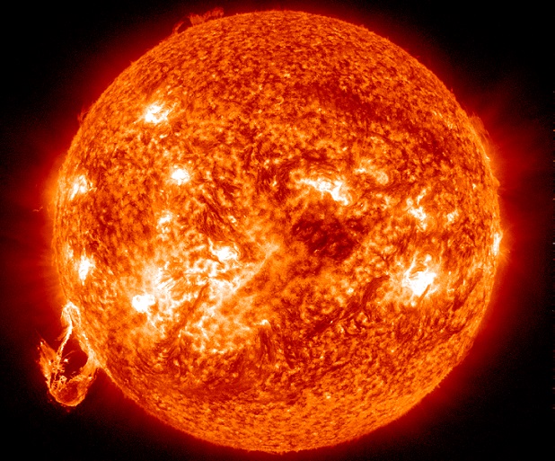 Самая сильная солнечная вспышка в истории: какие были последствия