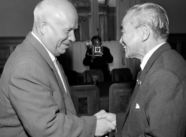 Советско-японская декларация 1956 года: какие территории Хрущев отдал «самураям»